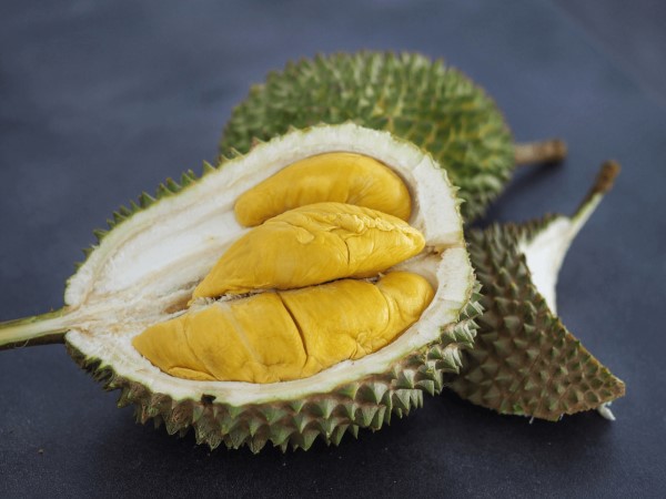 Những đối tượng không nên ăn sầu riêng hoặc cần hạn chế