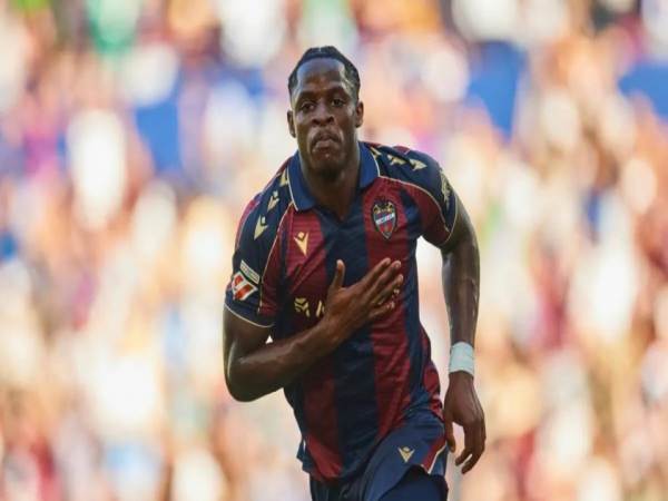 Chuyển nhượng BĐ: Arteta muốn chiêu mộ Karl Etta Eyong