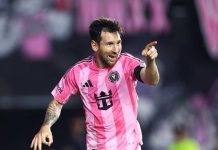 Messi đá vị trí nào?